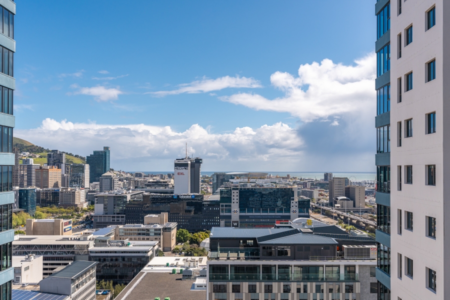 To Let 1 Bedroom Property for Rent in Foreshore Western Cape